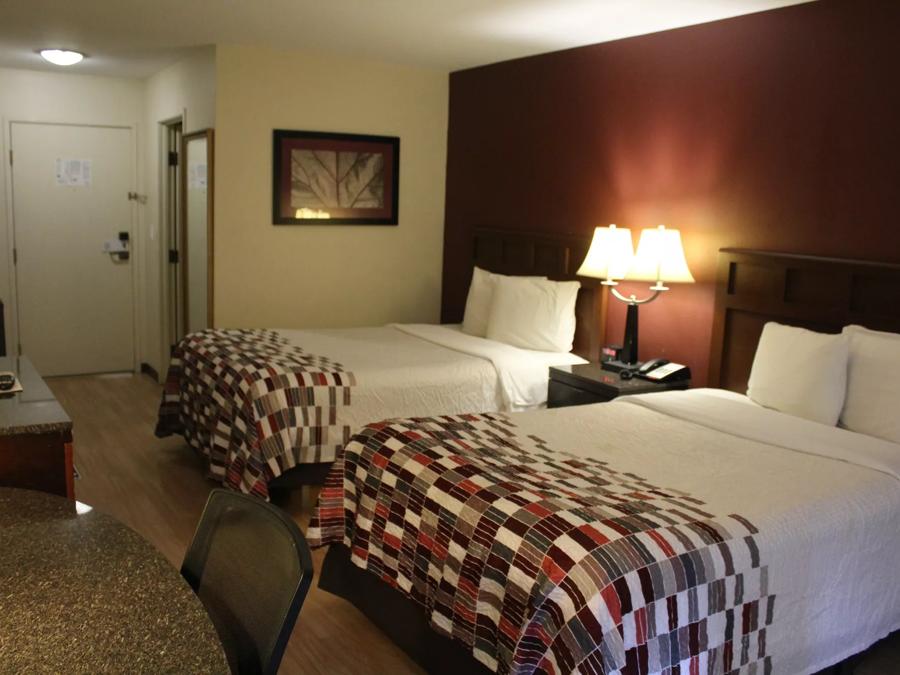 Red Roof Inn Gurnee - Waukegan Double Bed Room Image