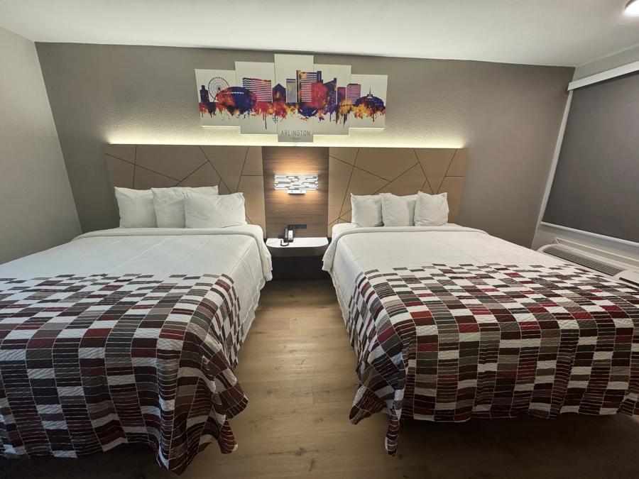 RRI820_NS Deluxe 2Queen Micro Unique 2 TEMP Approved 12-16-25_ND2QMU_2 Image