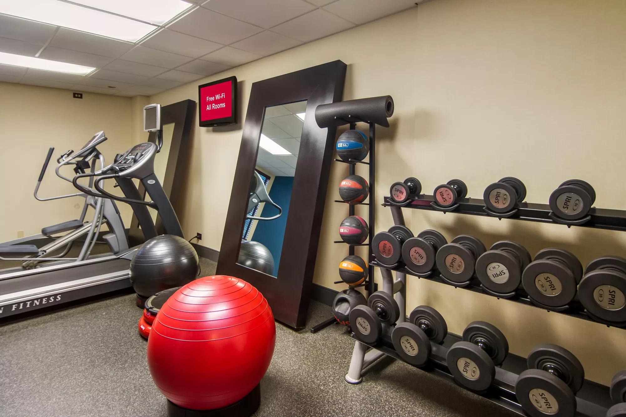 Red Roof Inn Meriden, CT Onsite Fitness Facility Image