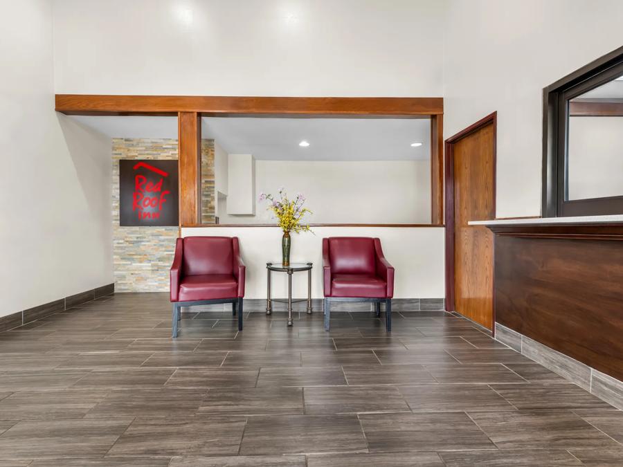RRI1423_Lobby 2 PRO Approved 8-19-25 Image