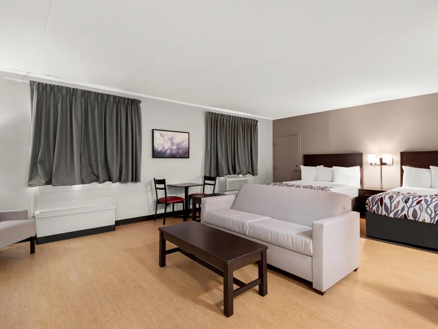 1173-Suite-2-Queens-2 (9.18.23) Image