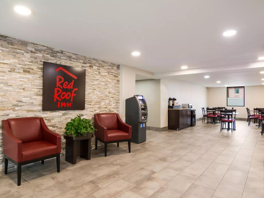 Red Roof Inn Chester Lobby Image