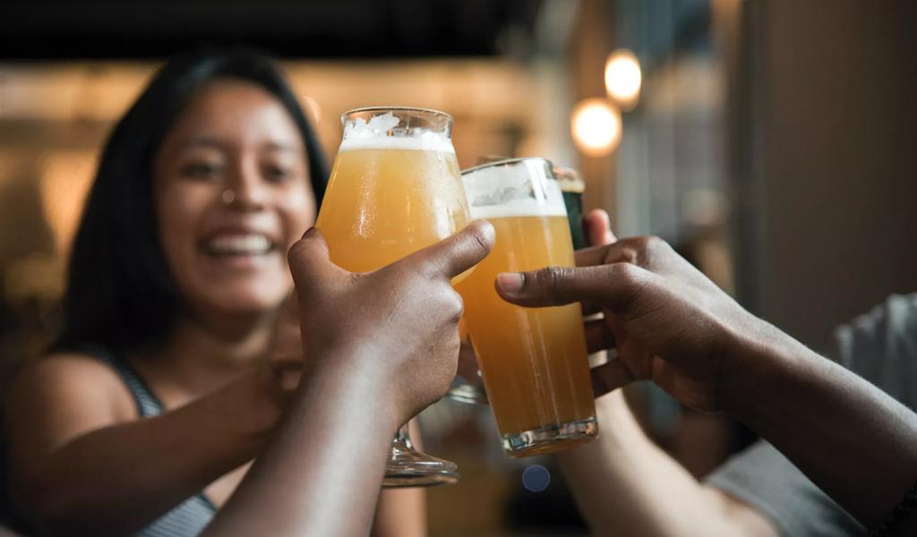 beer glasses cheers