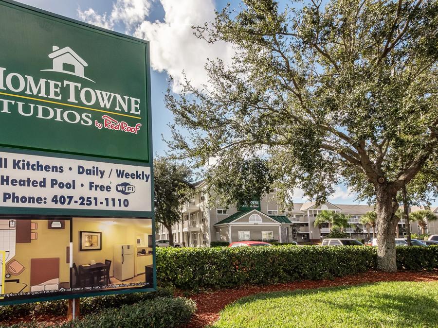 HomeTowne Studios Orlando South Property Exterior Image