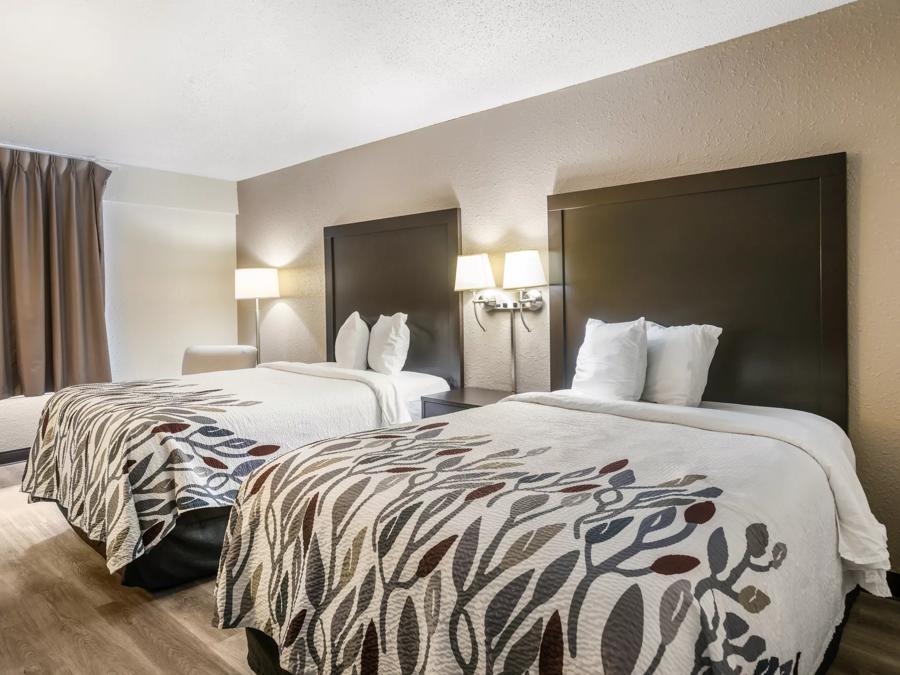 Red Roof Inn Savannah – Southside/Midtown Deluxe 2 Full Beds Non-Smoking Image