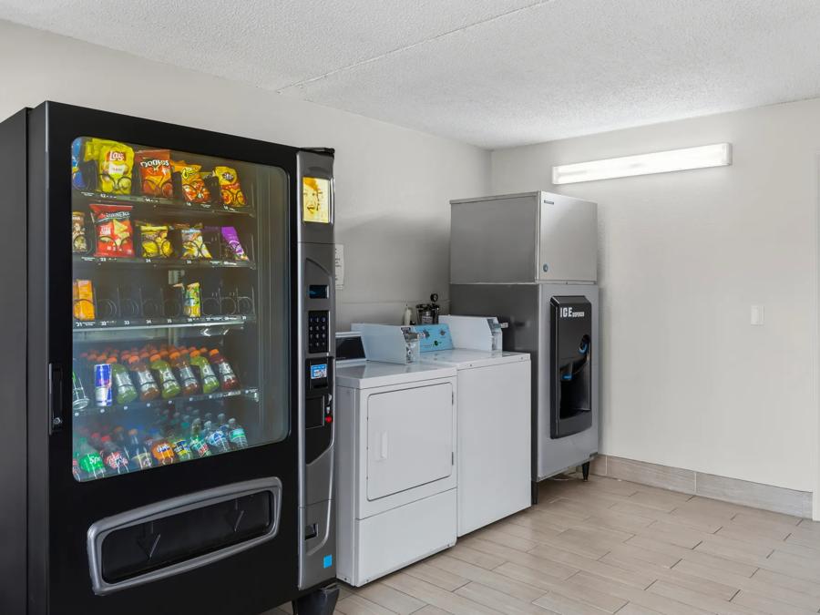 RRI943_Vending PRO Approved 8-17-26 Image