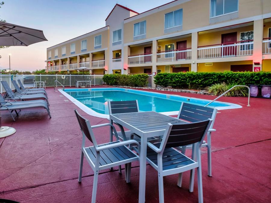 Cheap Hotel Near Orlando Convention Center Red Roof