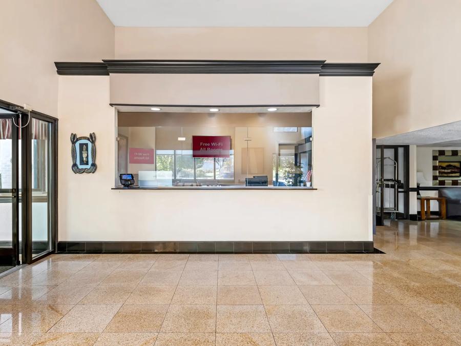 RRI728_Lobby 3 PRO Approved 1-9-25 Image