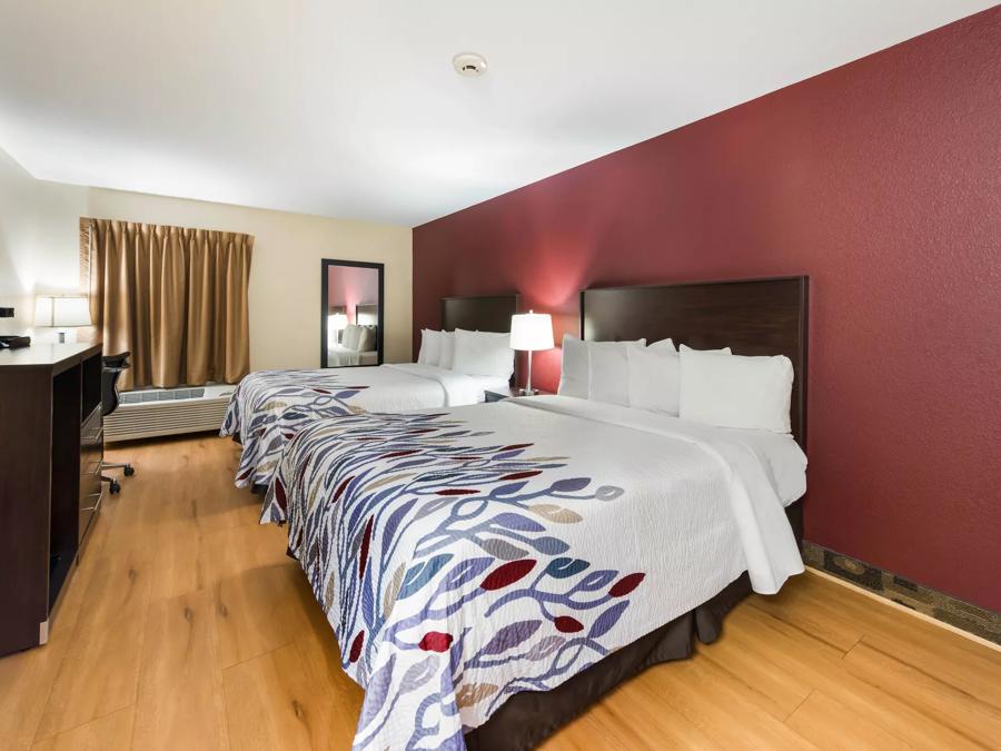 Red Roof Inn & Suites Monee Deluxe Double Bed Room Image