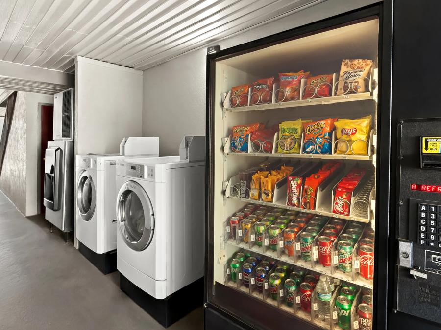 RRI970_Laundry_Vending PRO Approved 11-13-25 Image