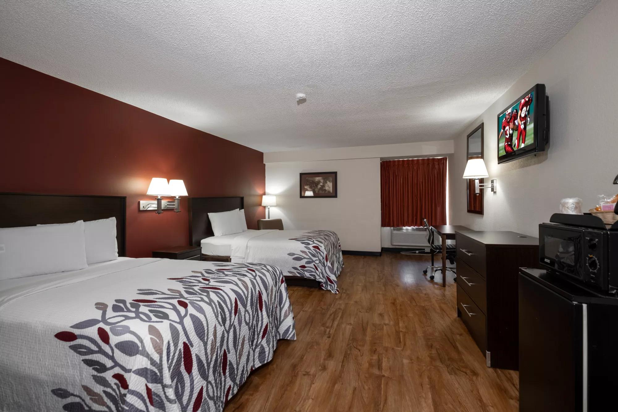 Red Roof Inn Charlotte - University Deluxe Double Bed Room Image 