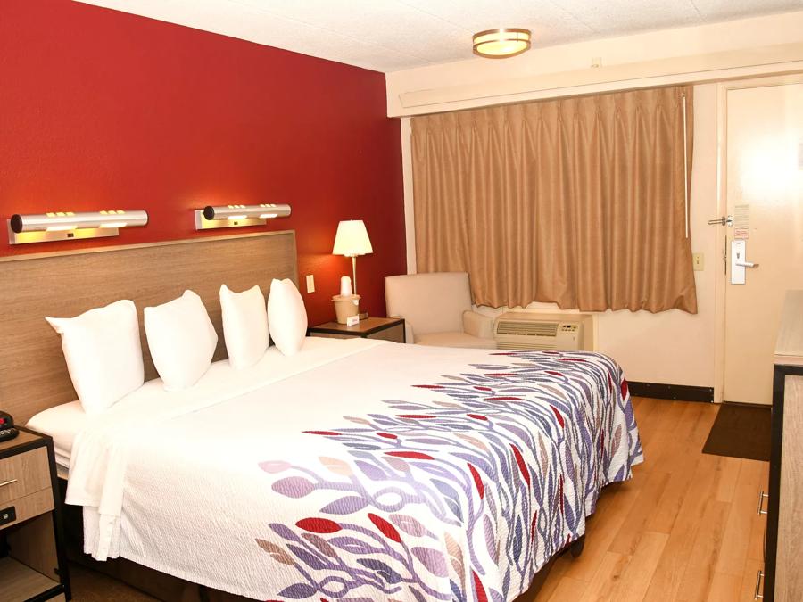 Red Roof Inn Richmond South King Room Image