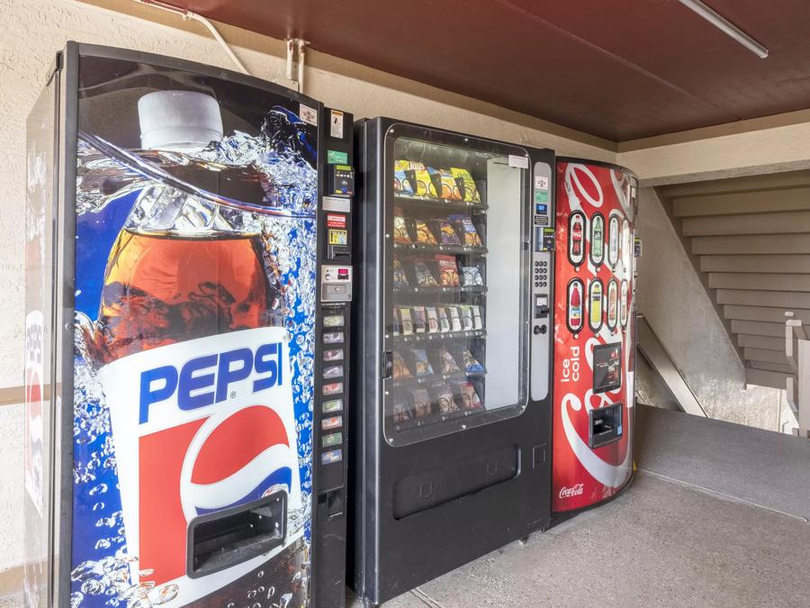 Red Roof Inn Atlanta - Norcross Vending Image