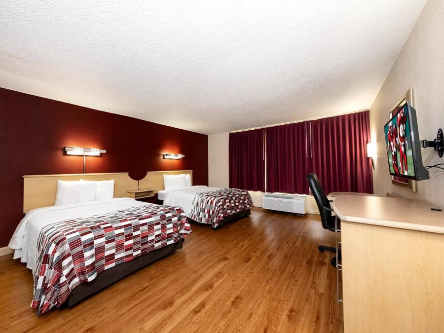 Red Roof Inn & Suites Wytheville Suite Double Room Image