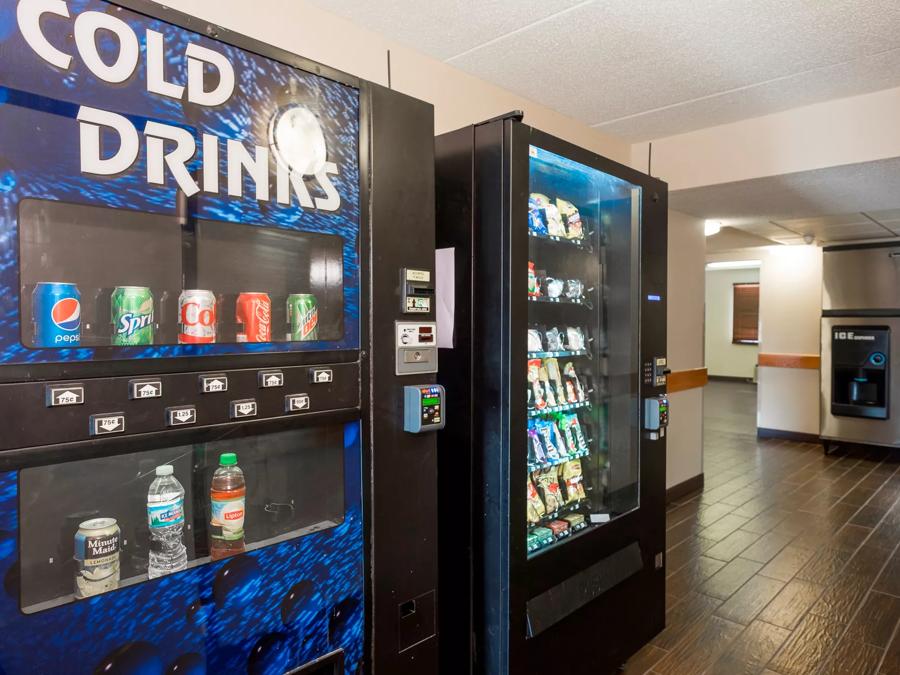 Red Roof Inn Columbus - Ohio State Fairgrounds Vending Image