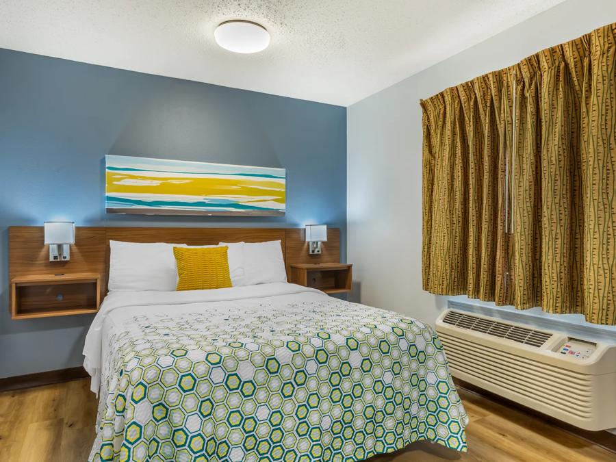 HTS1506_NS Suite 1Queen 2 PRO Approved 7-25-25_NET1Q _2 Image