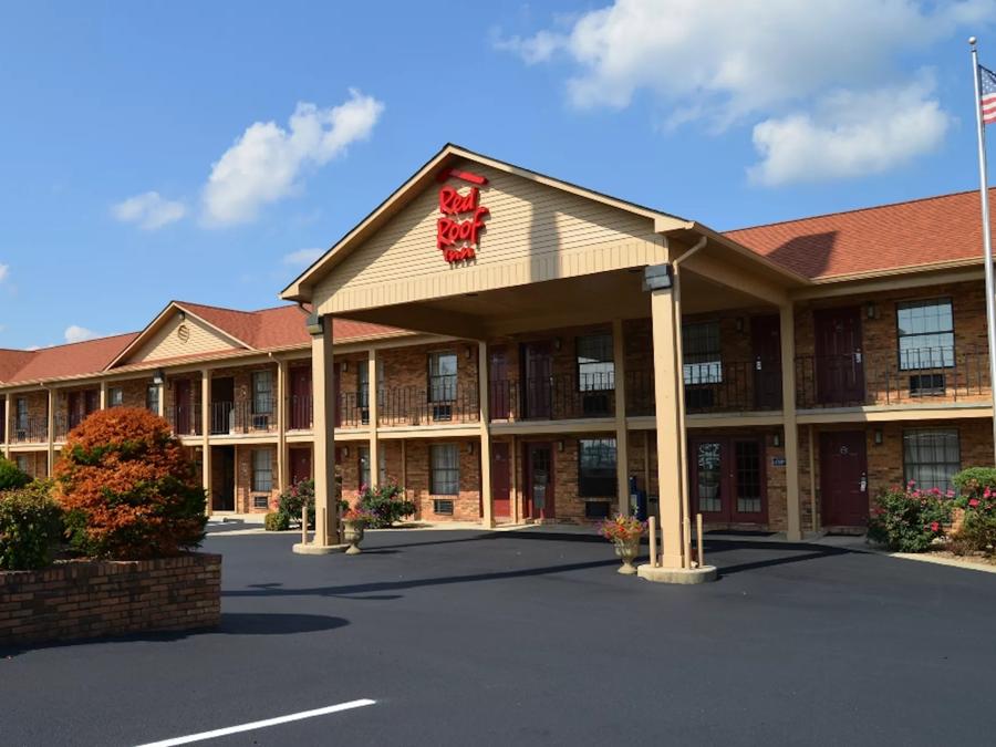 Pet-friendly hotel in Cookeville, TN