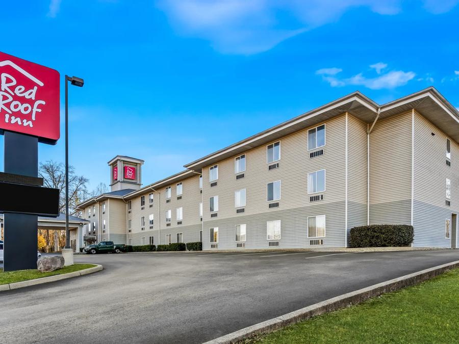 Red Roof Inn Etowah – Athens, TN Property Exterior Image Details
