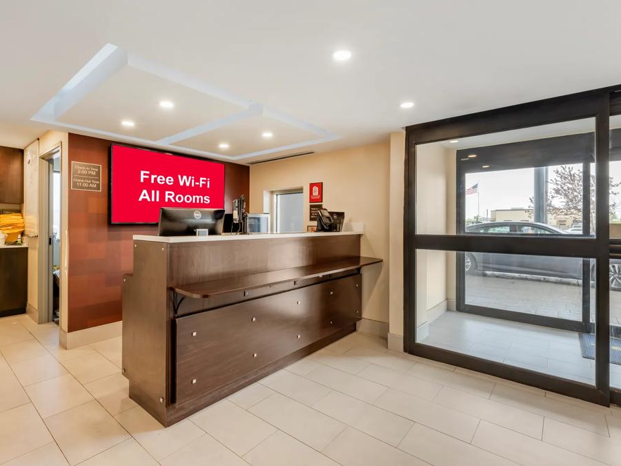 RRI1250_Lobby 1 PRO Approved 6-11-25 Image