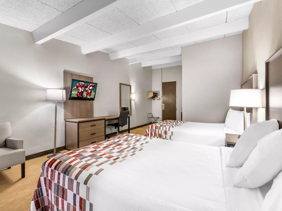 Red Roof Inn Niagara Falls Deluxe 2 Full Beds Non-Smoking Image