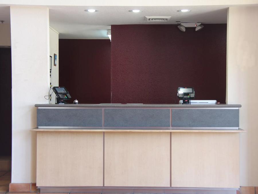 Red Roof Inn Pharr - McAllen Front Desk Image