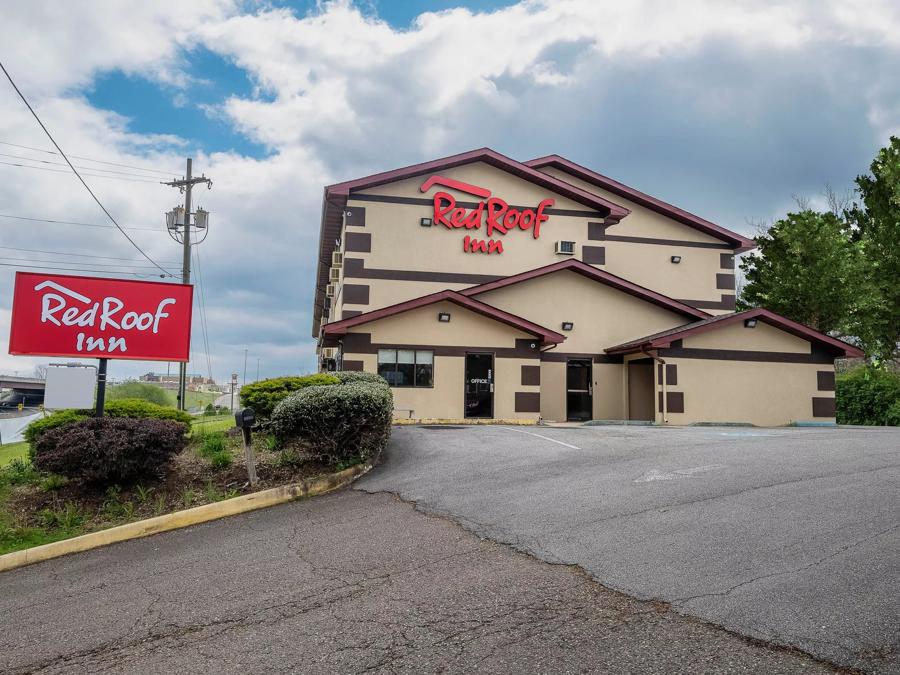 Red Roof Inn Bristol Exterior Image 