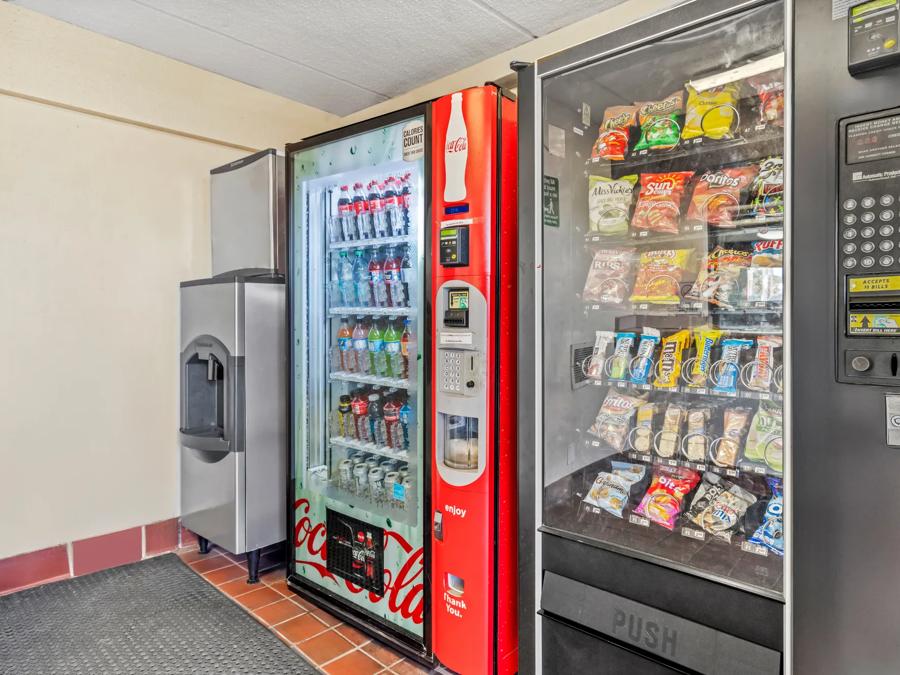 RRI131_ Vending 2 PRO Approved 9-12-25 Image