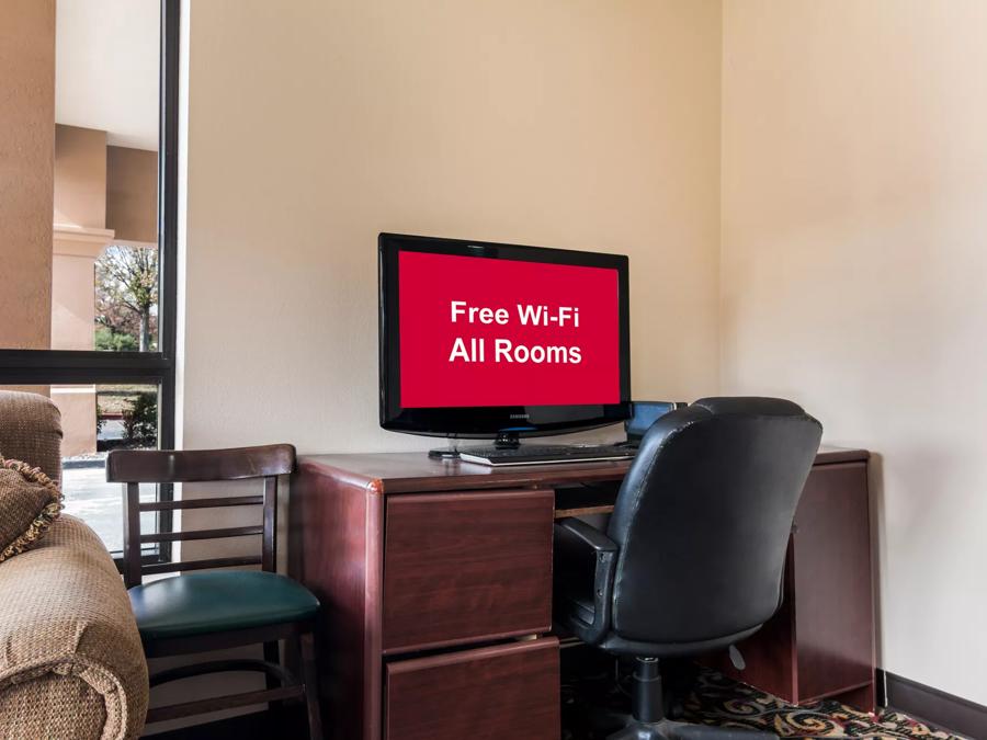Red Roof Inn Texarkana Business Center Image