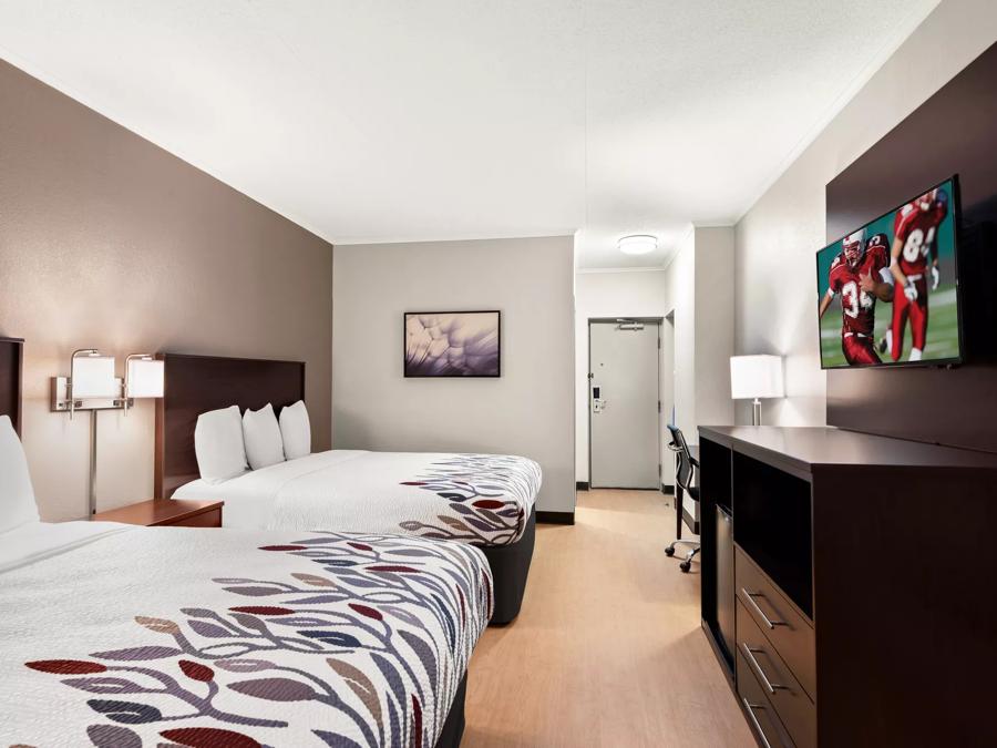 Red Roof Inn Norwich Superior 2 Queen Beds Non-Smoking Image