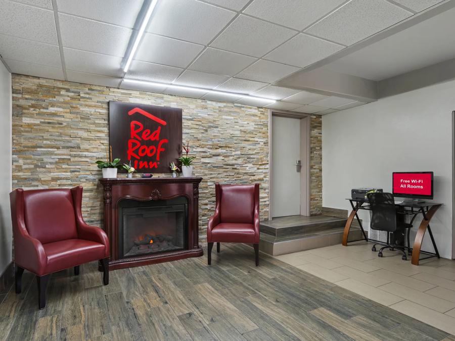 Red Roof Inn Wilmington, NC Lobby Image