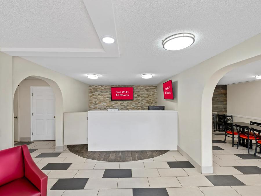 RRI1372_Lobby 2 PRO Approved 4-21-25 Image