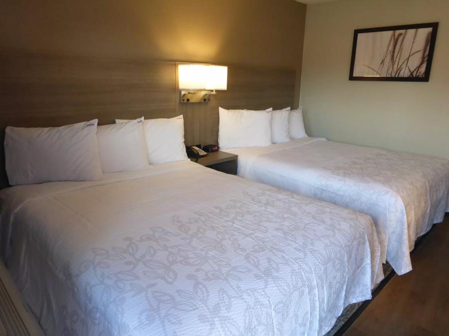 Red Roof Inn Bourbonnais Deluxe 2 Queen Image