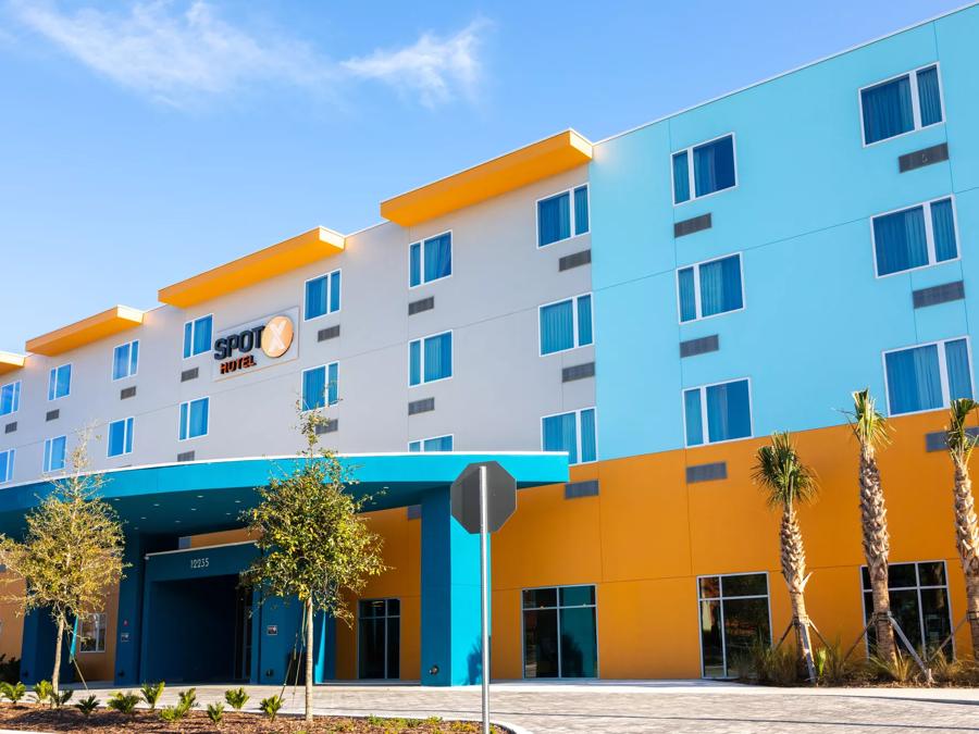 Spot X Hotel - Orlando - Exterior 