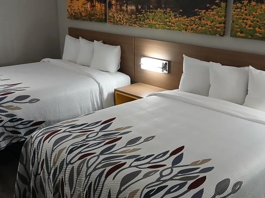 RRI1571_NS Deluxe 2Queen Micro 1 TEMP Approved 12-4-25_ND2QM_1 Image