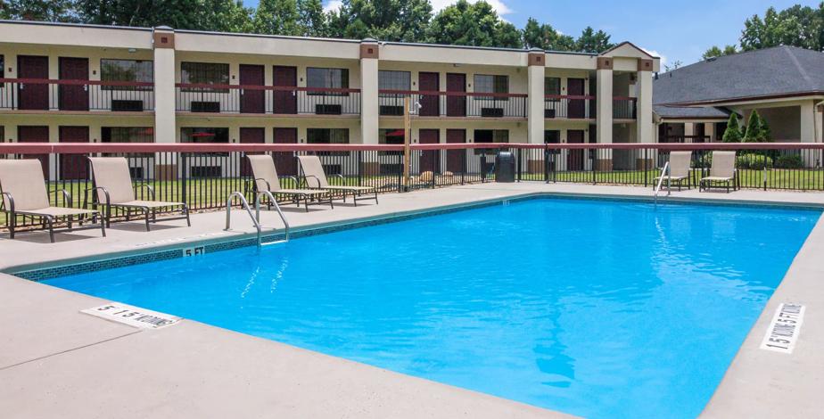 cheap hotels in commerce ga