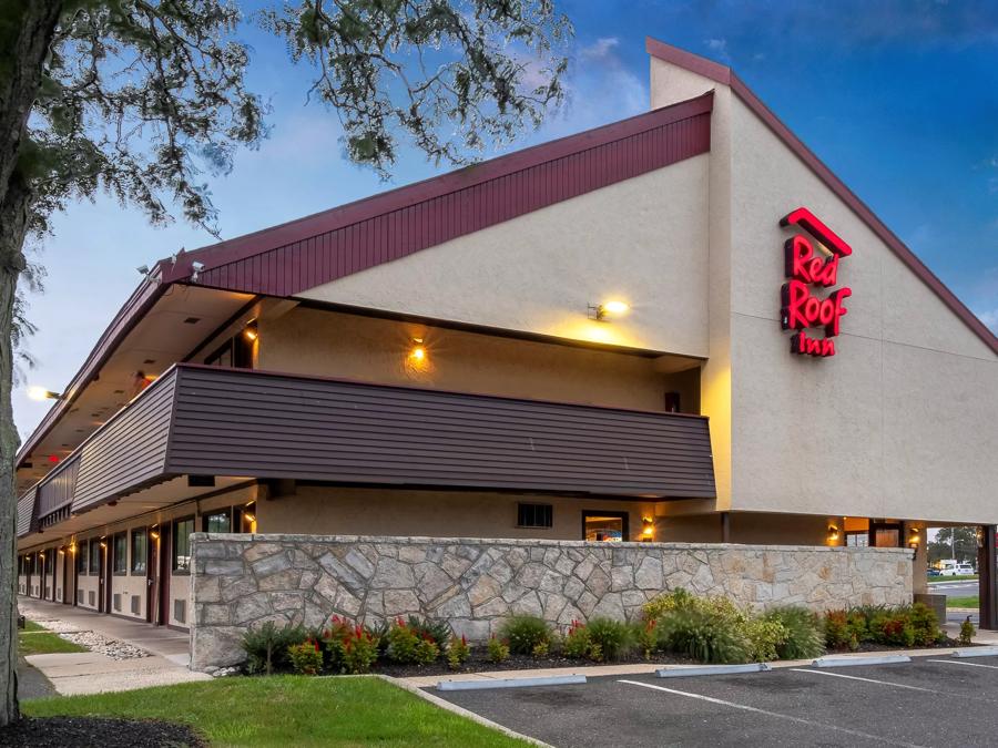 Red Roof Inn Mt Laurel Property Exterior Image Details