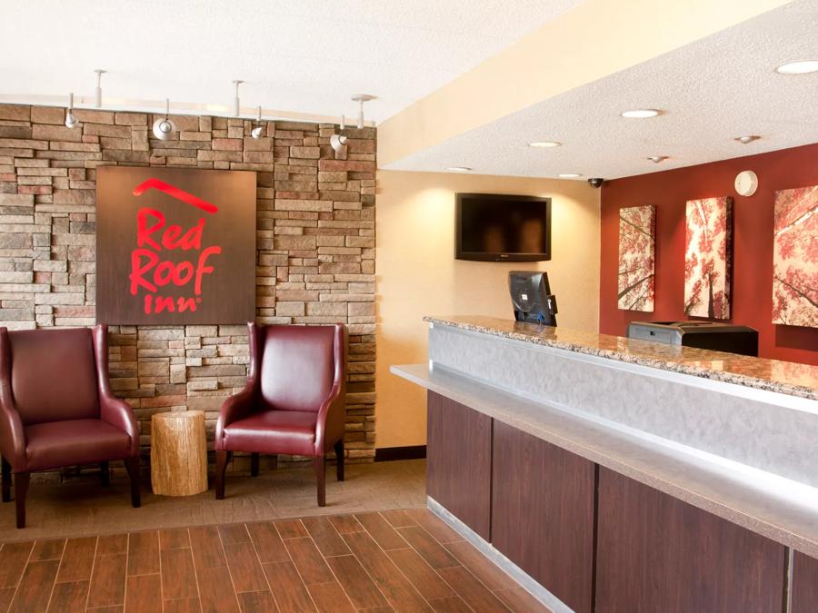 Red Roof Inn Chicago - Joliet Front Desk and Lobby Image