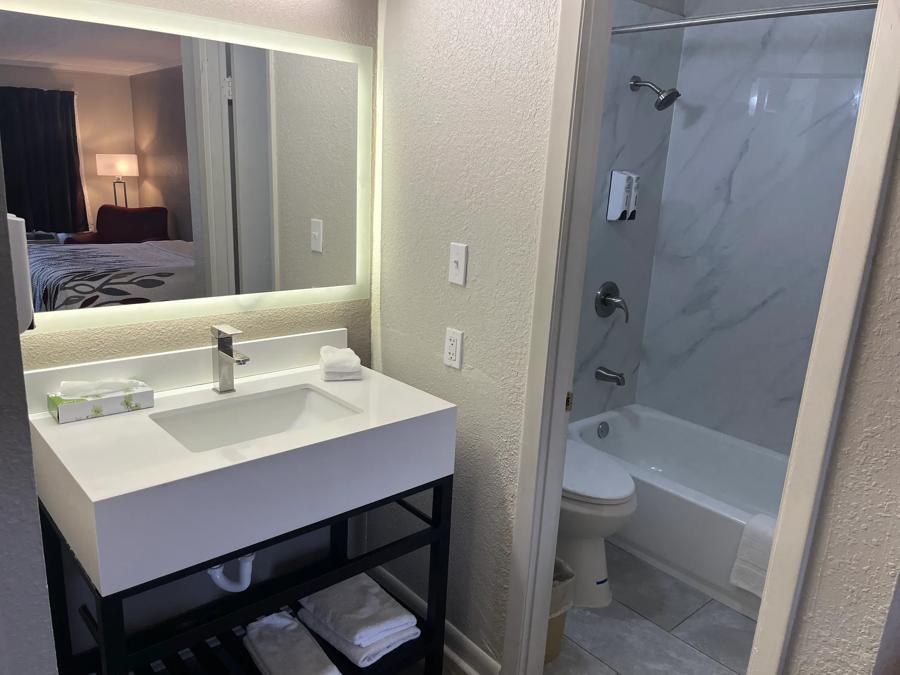 RRI1499_Bathroom 1 TEMP Approved 1-9-25 image