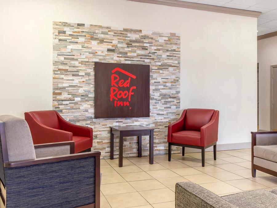 Red Roof Inn Dunn Lobby Image