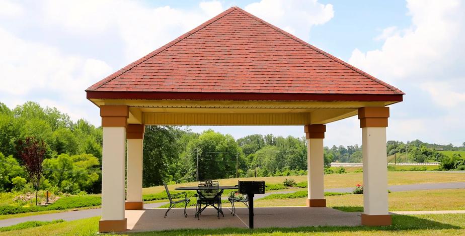513 Gazebo With Picnic Area Approved?io=transform Fill,width 924,height 470,gravity Center