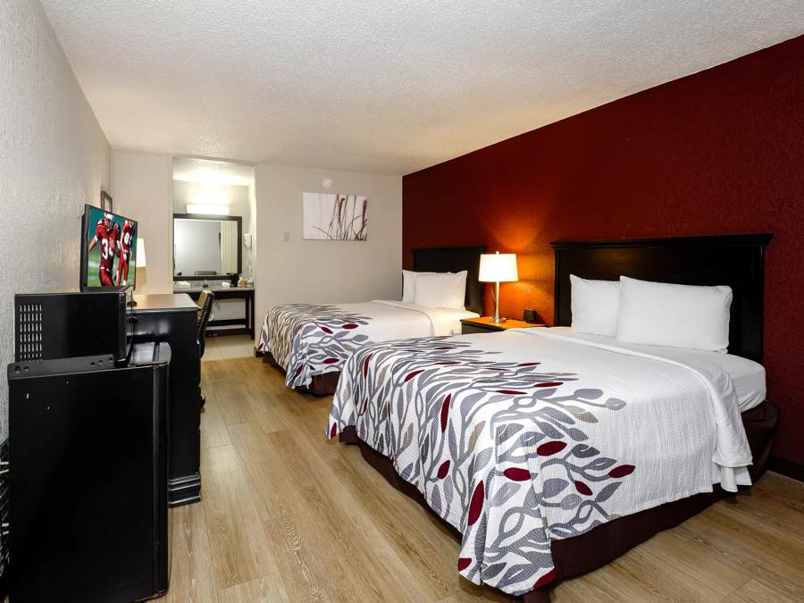 Red Roof Inn Hot Springs Double Bed Room Image