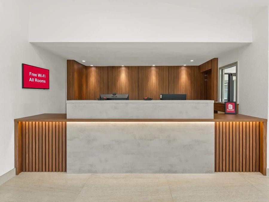 RRI1556_Lobby 1 PRO Approved 7-7-25 Image