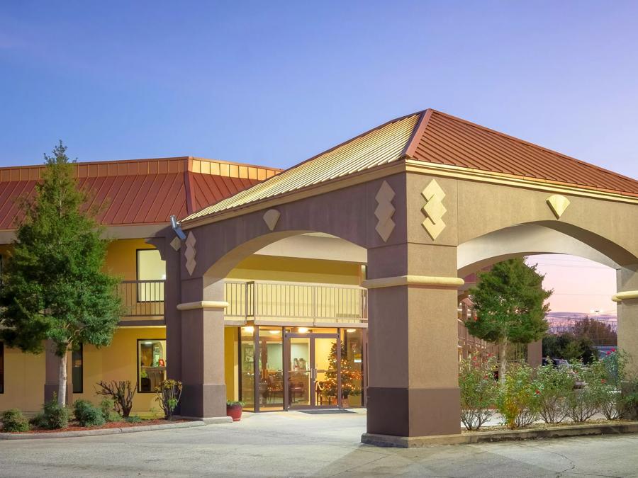 Red Roof Inn & Suites Oxford exterior image