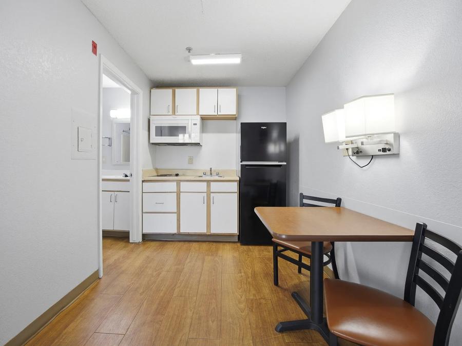 HTS1056_NS Studio 1Queen 6 PRO Approved 4-16-26_NE1Q_6 Image