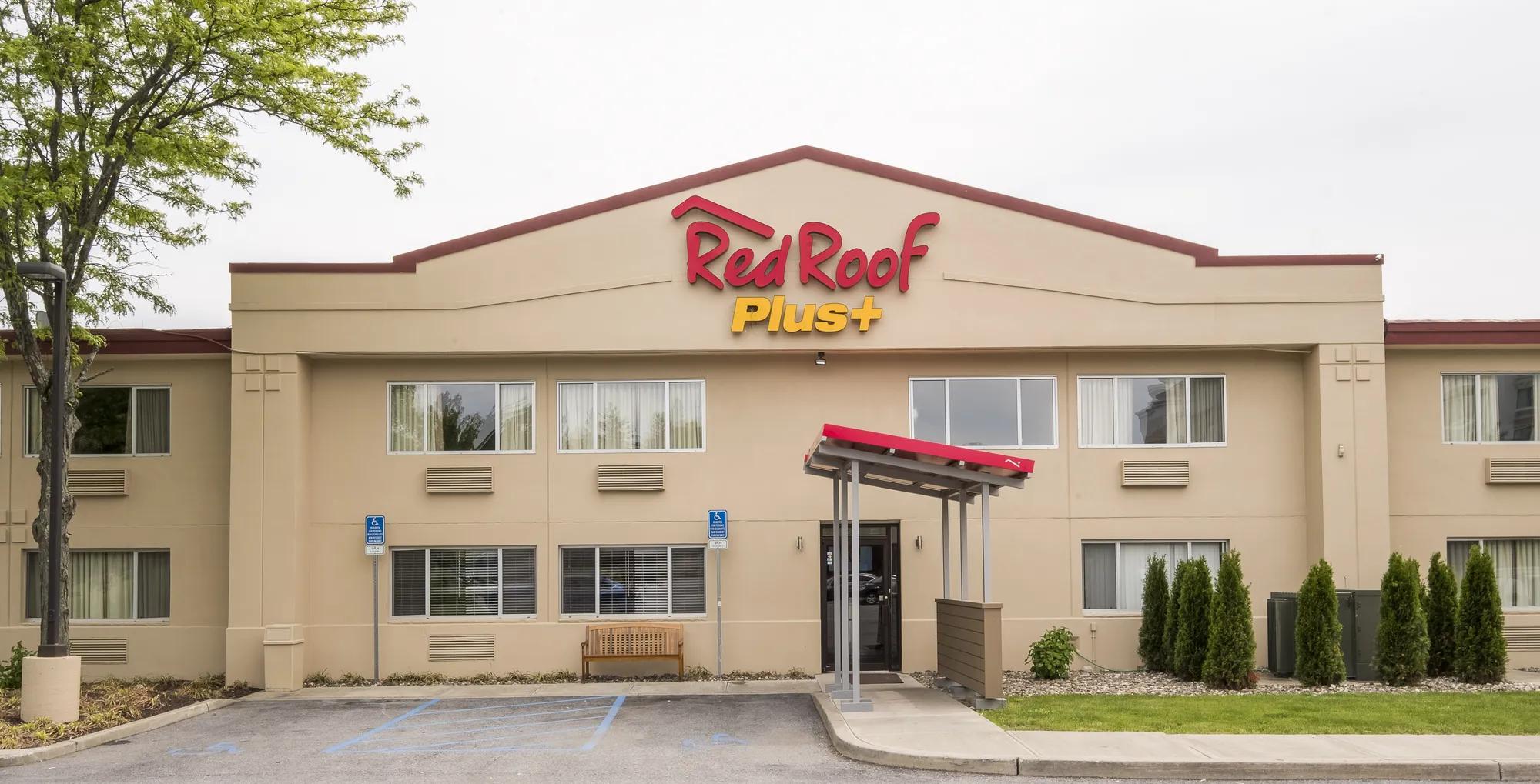 Cheap, Pet Friendly Hotels in Poughkeepsie, NY Red Roof PLUS+