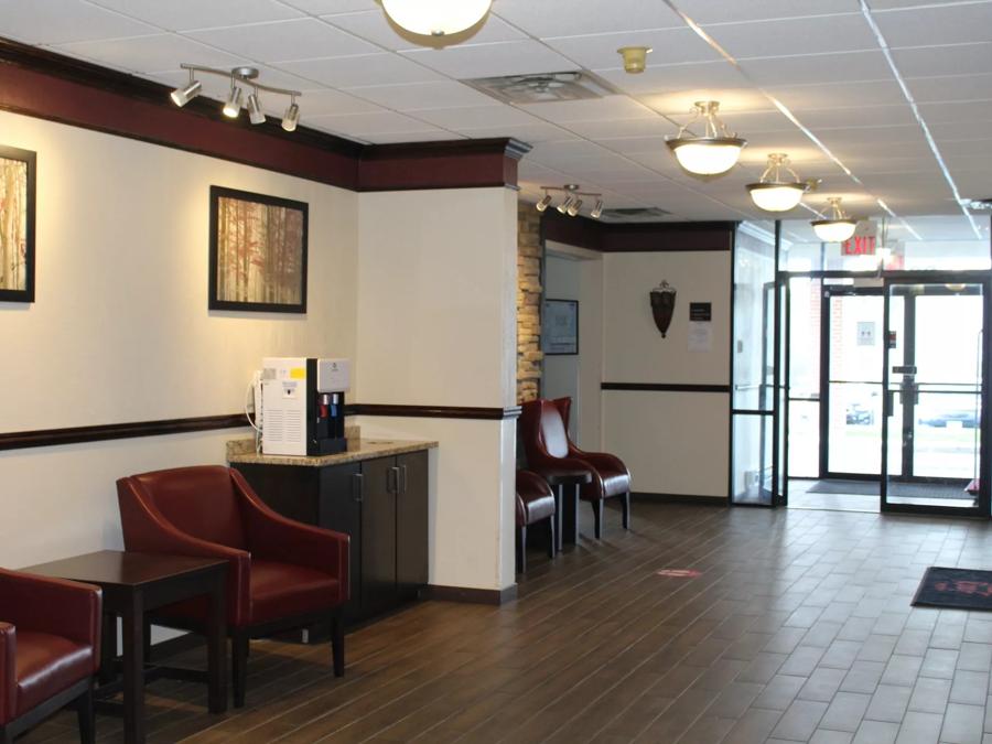 Red Roof Inn Gurnee - Waukegan Lobby Image