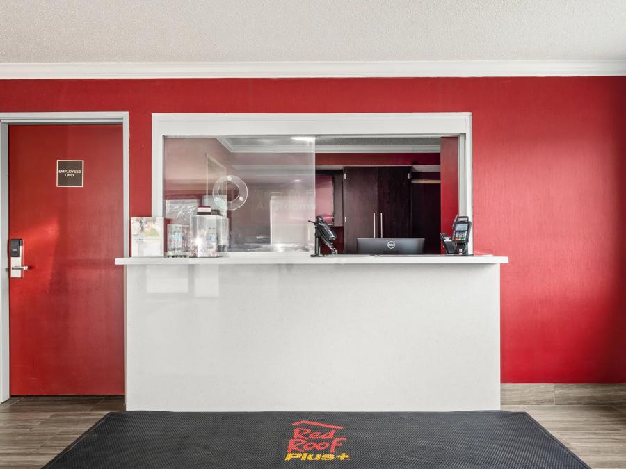 RRI1395_Lobby 1 PRO Approved 6-11-25 Image