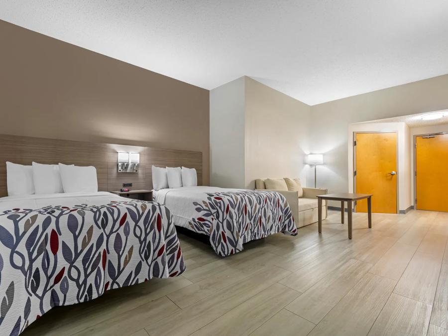 RRI332_Suite 2 Queen Beds 1 PRO Approved 5-15-26 Image