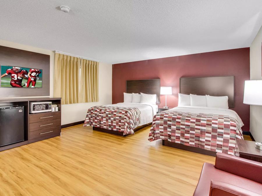 Red Roof Inn Franklin, KY Superior 2 Queen Beds Larger Room Non-Smoking Image
