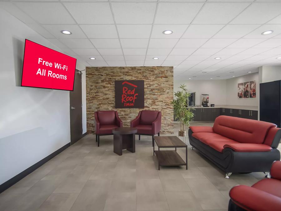 Red Roof Inn Lancaster, TX Lobby